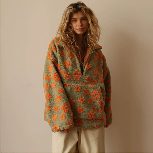 Téli virágok báránybőr pulóver nagy zsebbel, lezser, laza, cipzáras, hajtókás pulóver felső, női ruházat